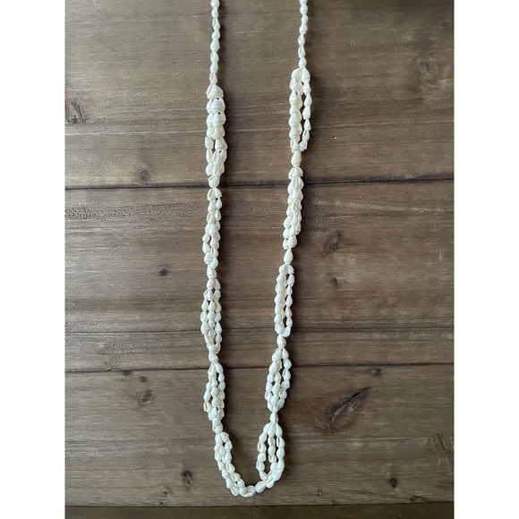 Vintage Shell Lei - Necklace - Multi-strand Of Shells - 34” - Pure White - Picture 5 of 8